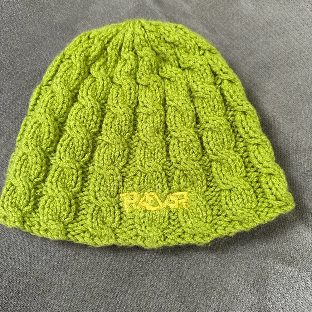 Burton SnowBoard Beanie Hat